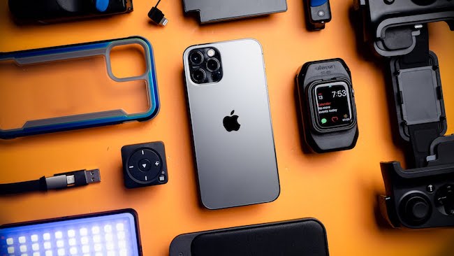 Best iPhone Accessories You Should Know - Cre8tive Nerd